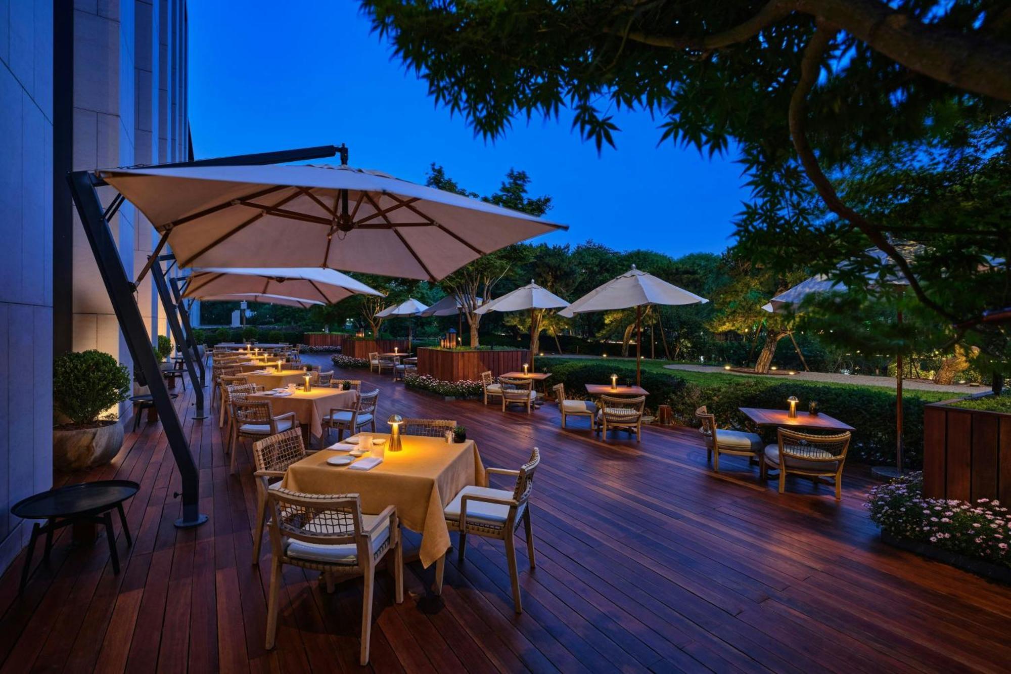 Bulgari Hotel, Peking  Buitenkant foto
